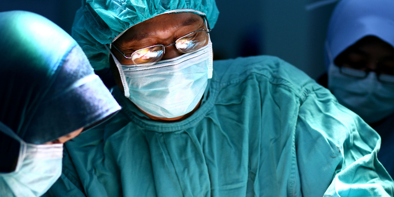 Illustration for article titled Why Choosing the Right Surgeon Matters Even More Than You Think